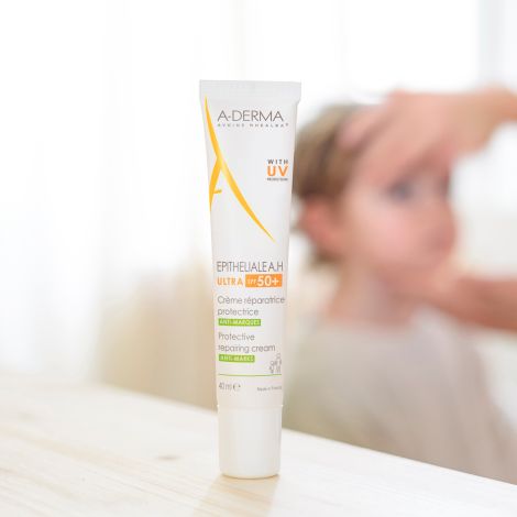 А-Дерма Эпителиаль А.Н Ультра SPF50+ крем для лица восстанавливающий 40мл №8